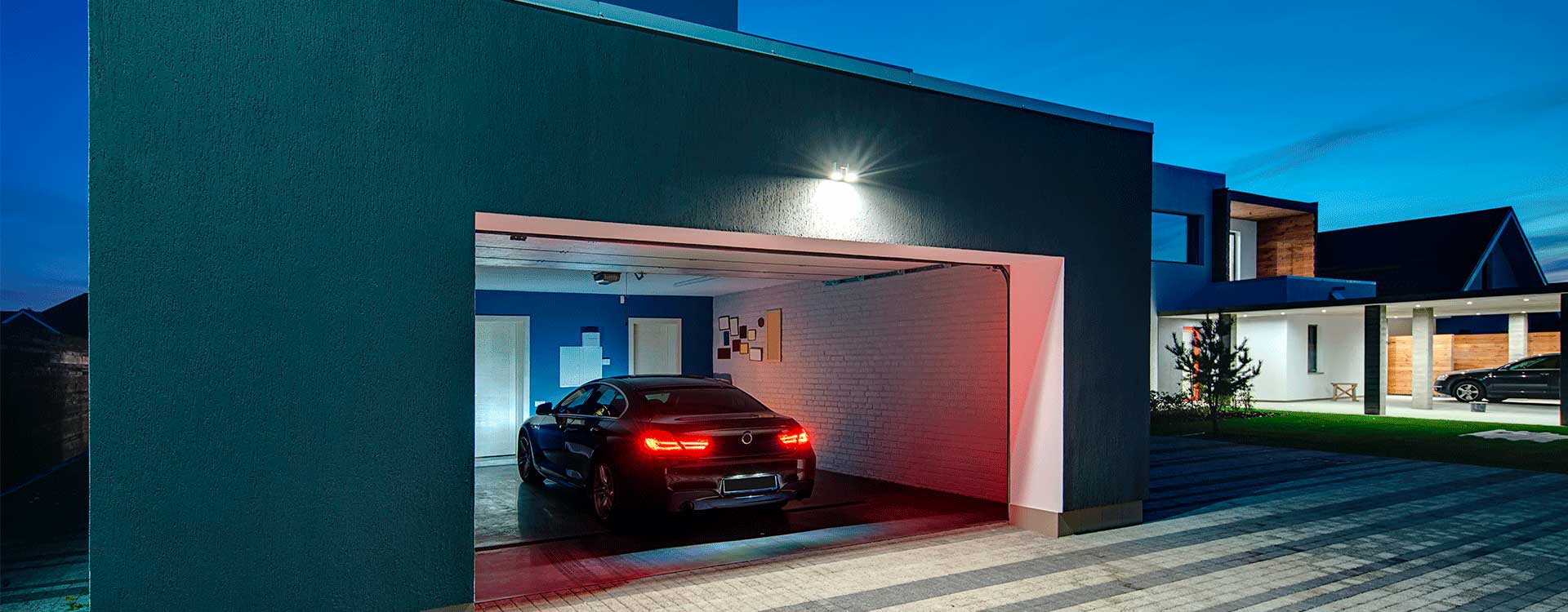 Abrir el garaje con el móvil ¿es posible?